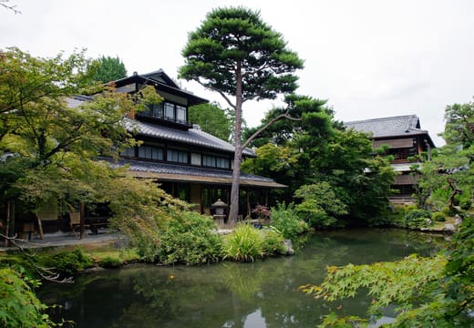 Hakusasonso