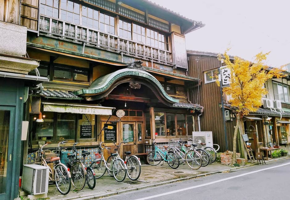 The former Fujinomori-yu bathhouse building that houses Sarasa Nishijin, Kyoto
